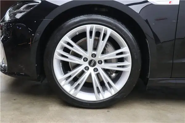 Audi A7L 45 TFSI, 2025 24