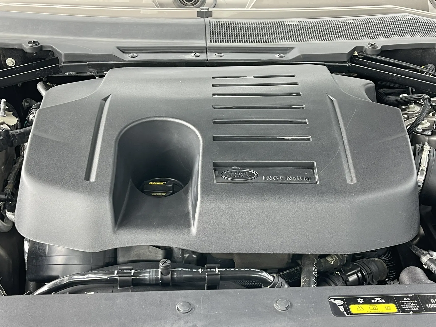 Land Rover Defender, 2022 10