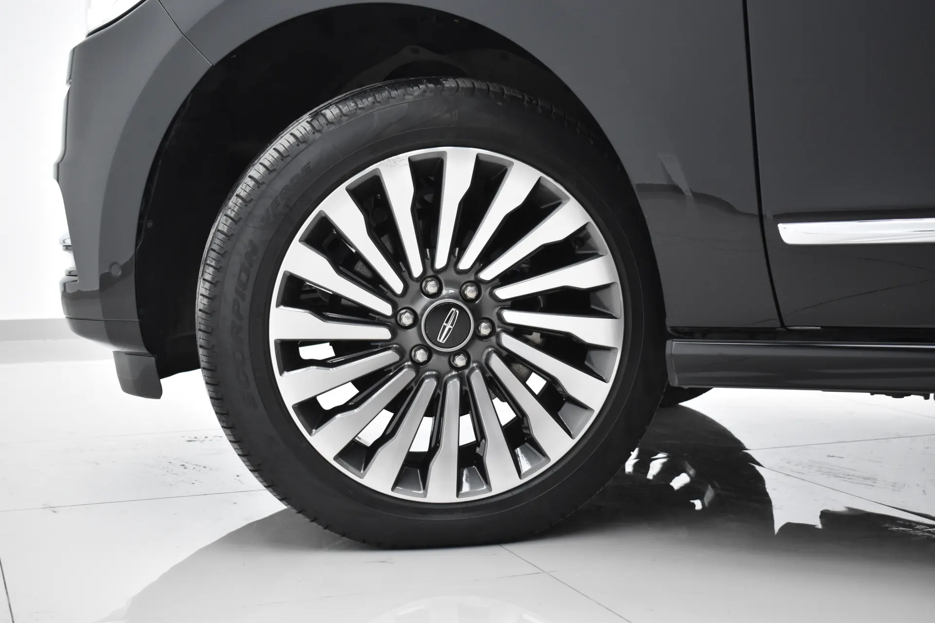 Lincoln Navigator, 2020 9