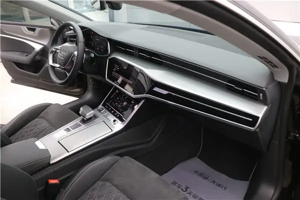 Audi A7L 45 TFSI, 2025 18