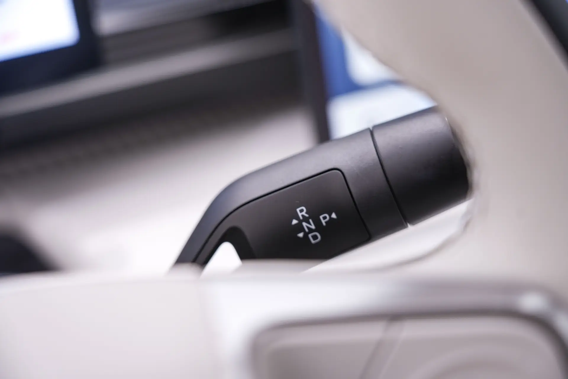 Geely Galaxy Galaxy E5, 2025 23