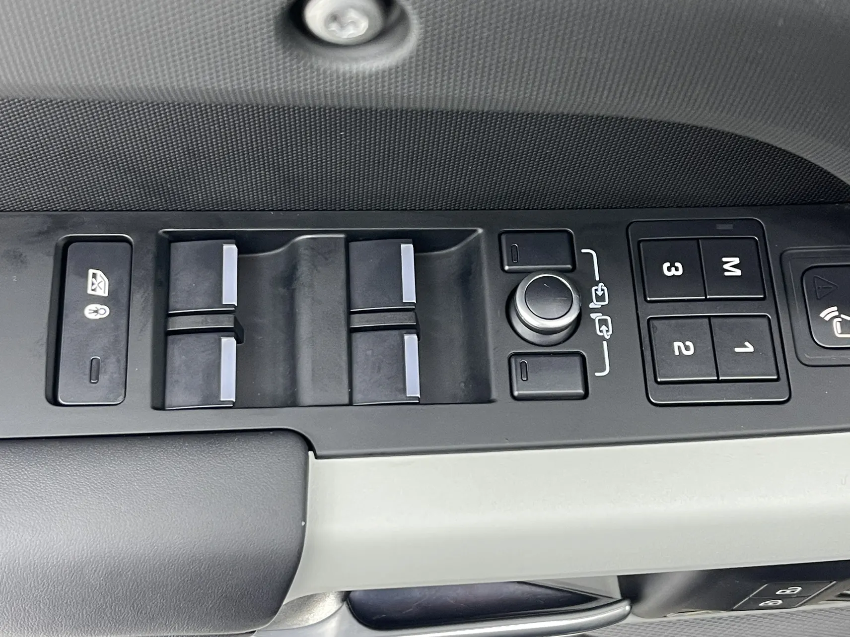 Land Rover Defender, 2022 8