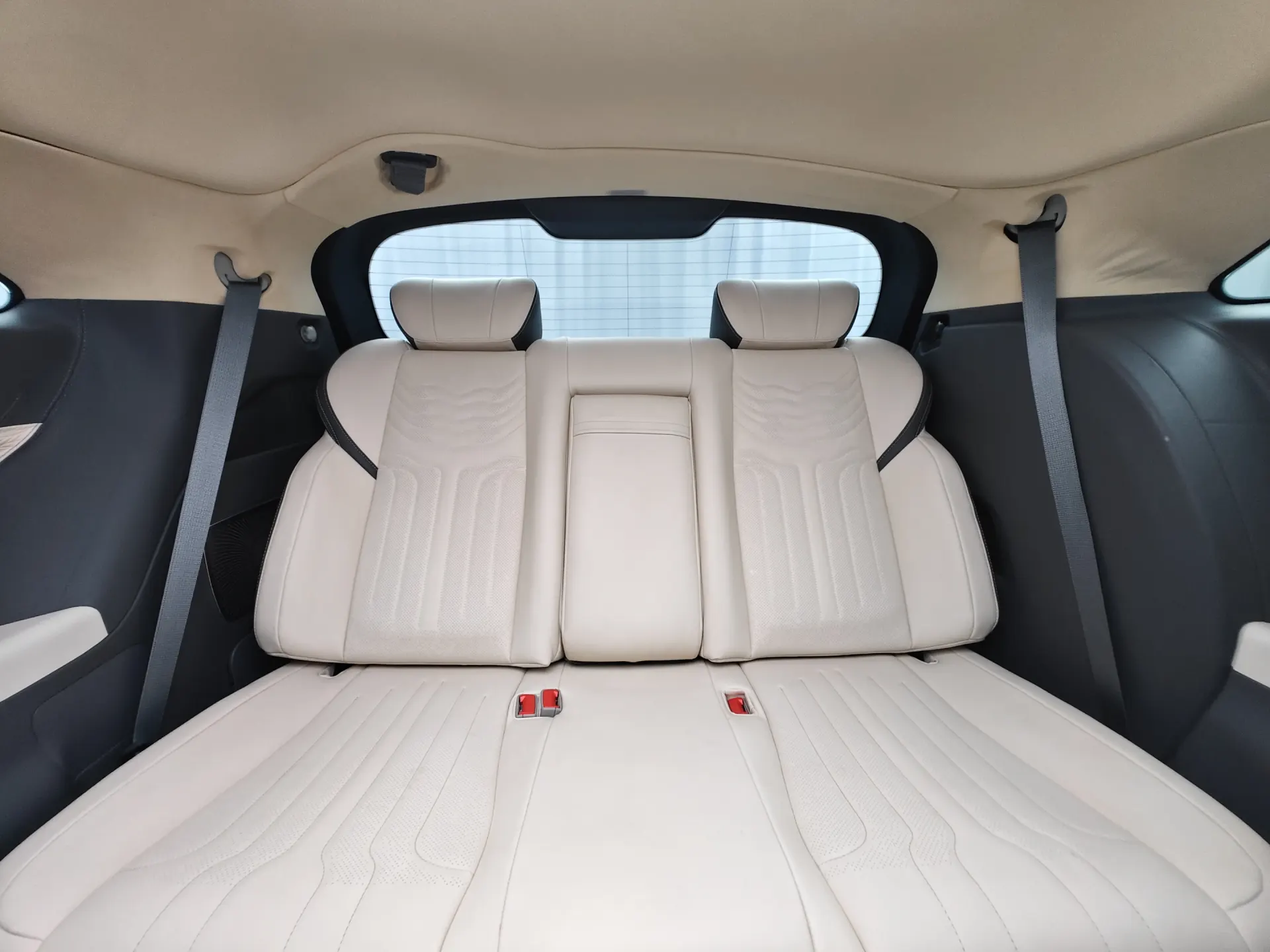 Toyota Sienna, 2023 13