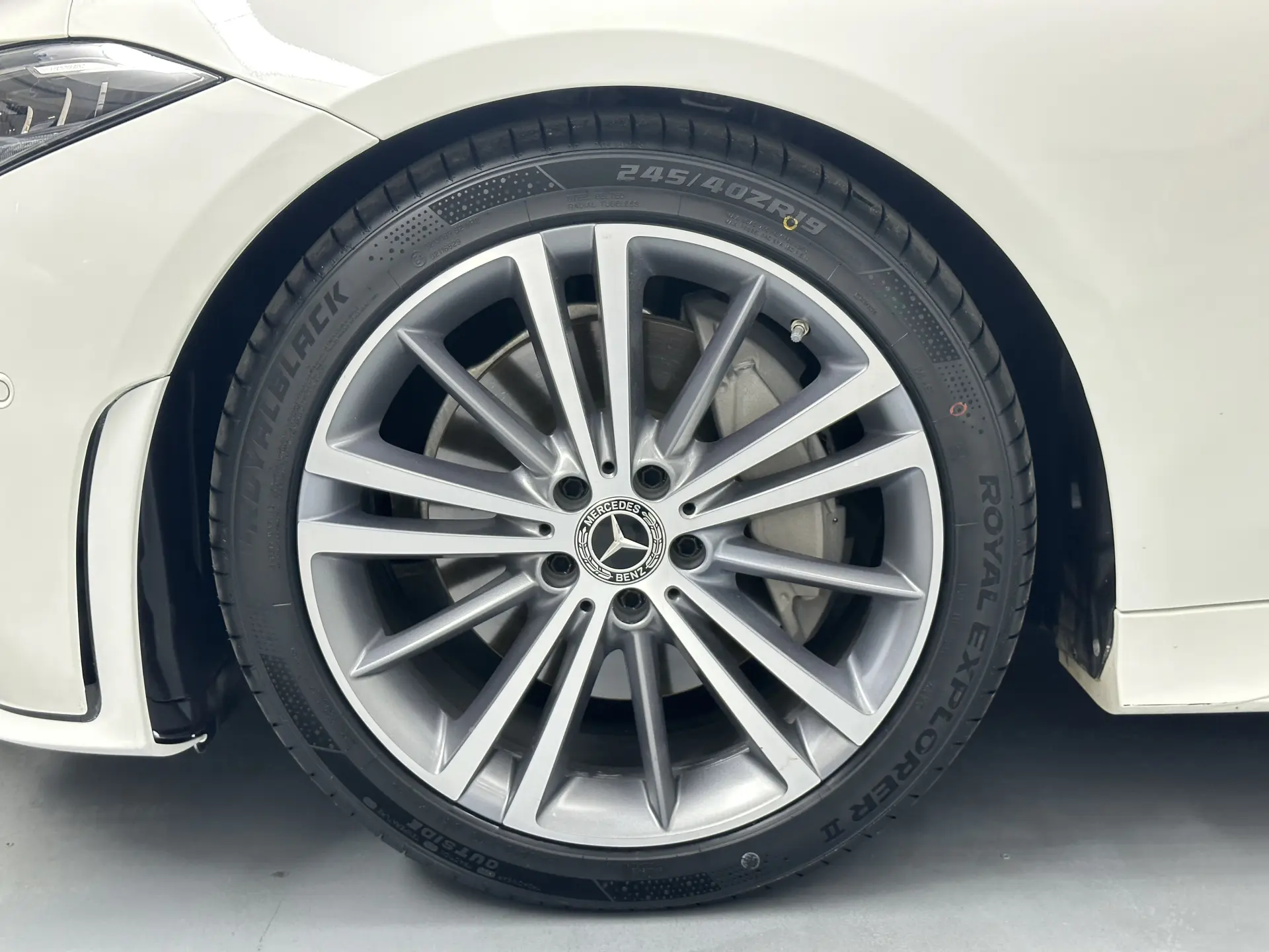 Mercedes-Benz CLS 300, 2020 31