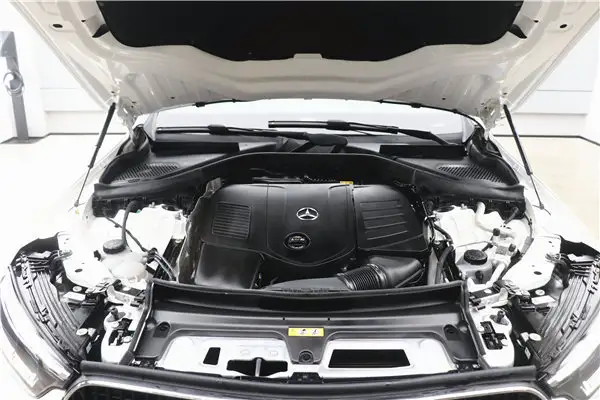 Mercedes-Benz GLC 260 L, 2023 6