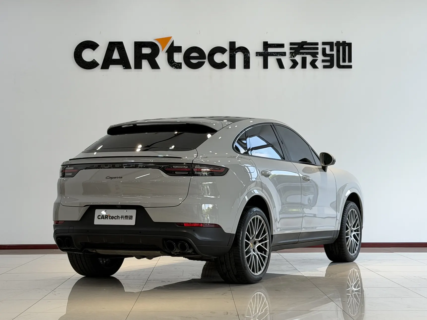 Porsche Cayenne, 2023 все фото