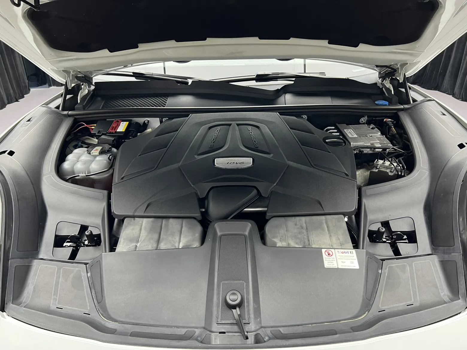 Porsche Cayenne, 2019 9