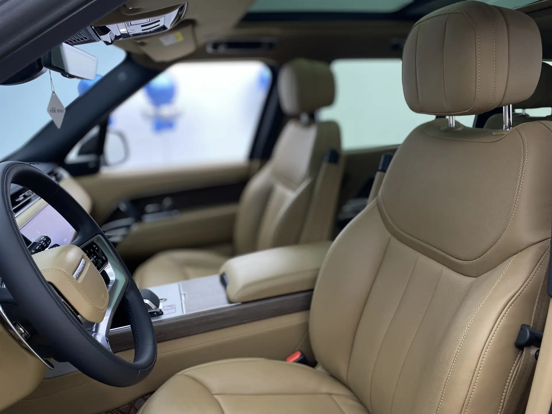 Land Rover Range Rover, 2024 25