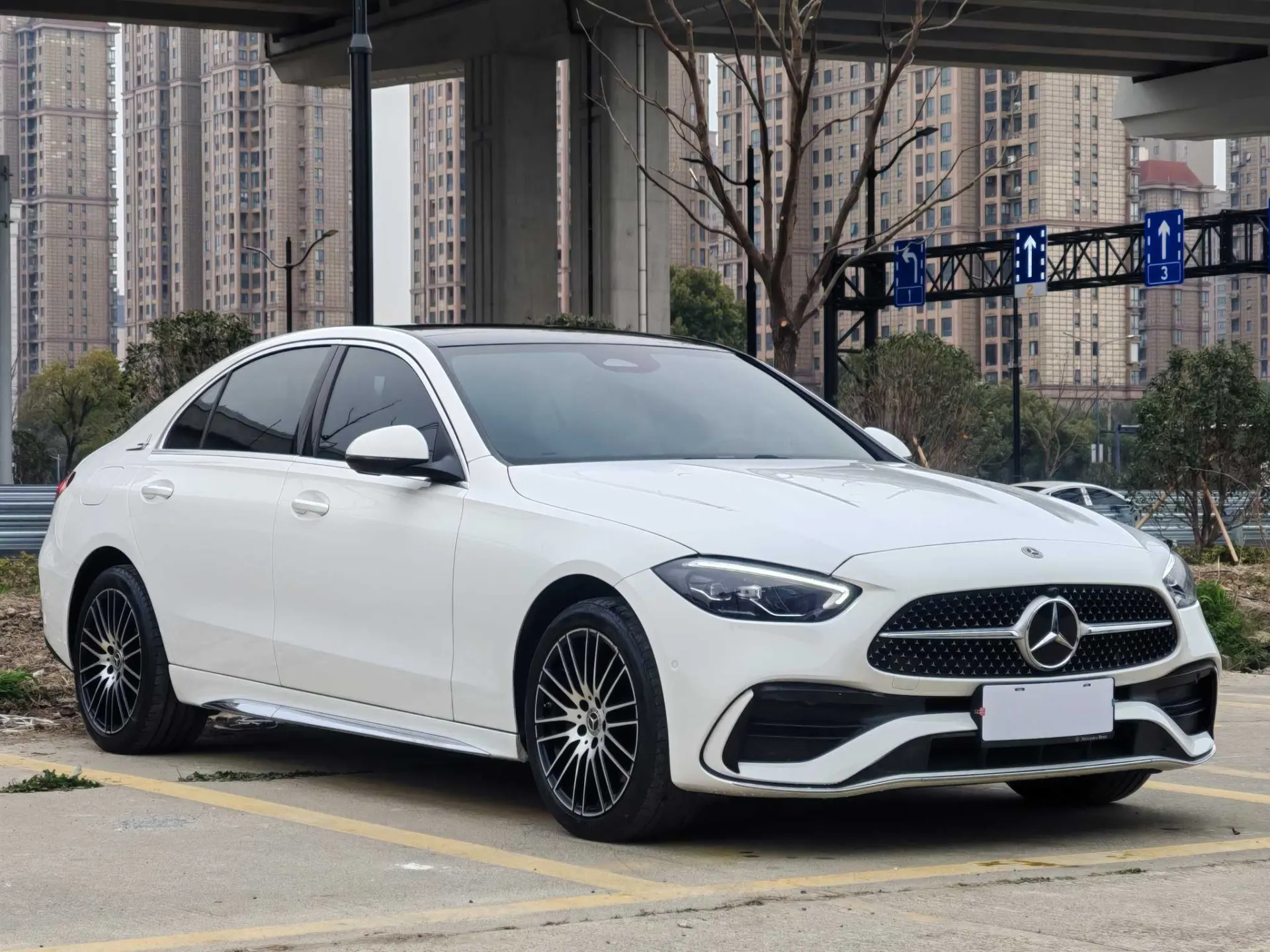 Mercedes-Benz C 260 L, 2024 9