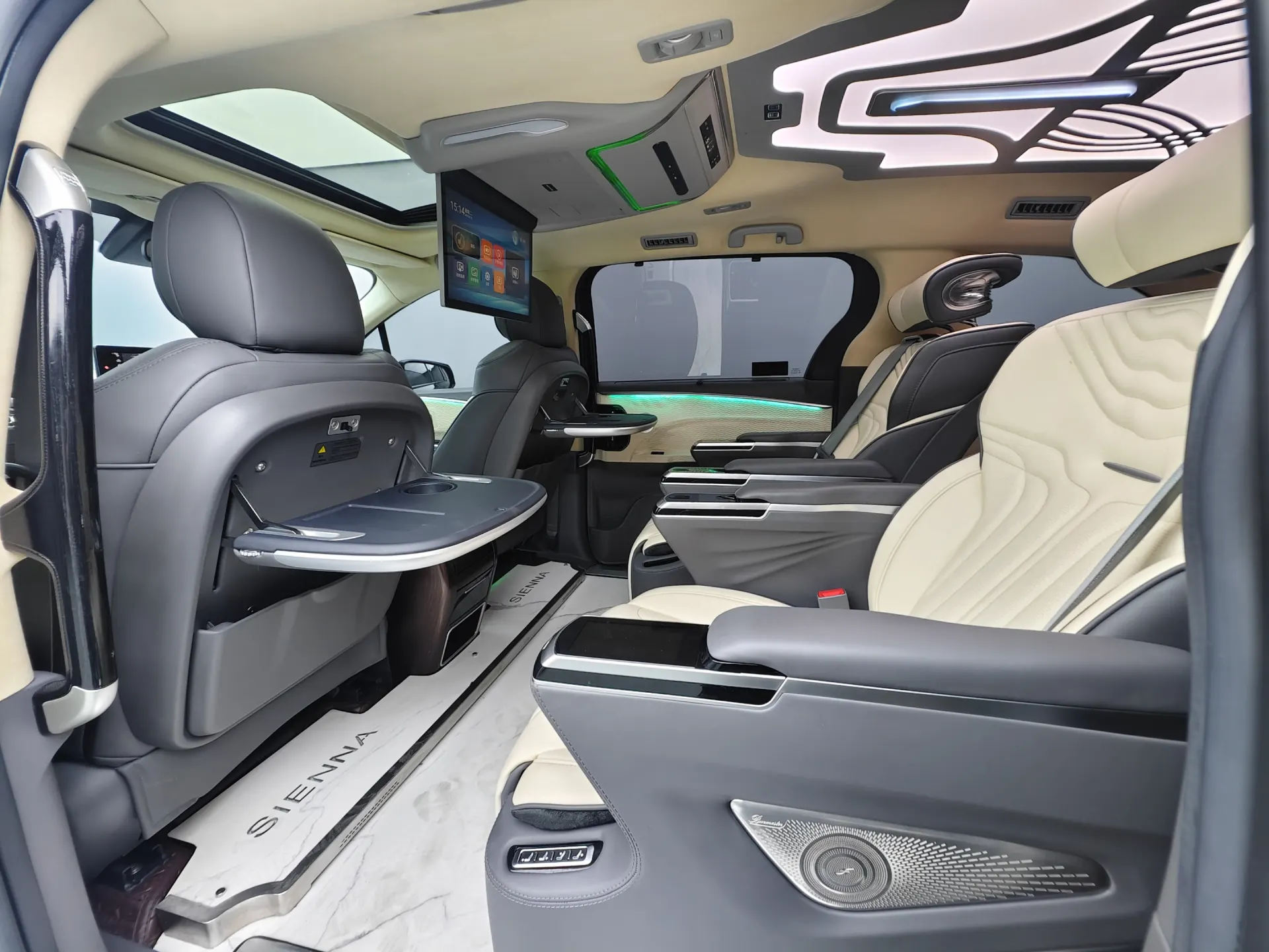 Toyota Sienna, 2023 20