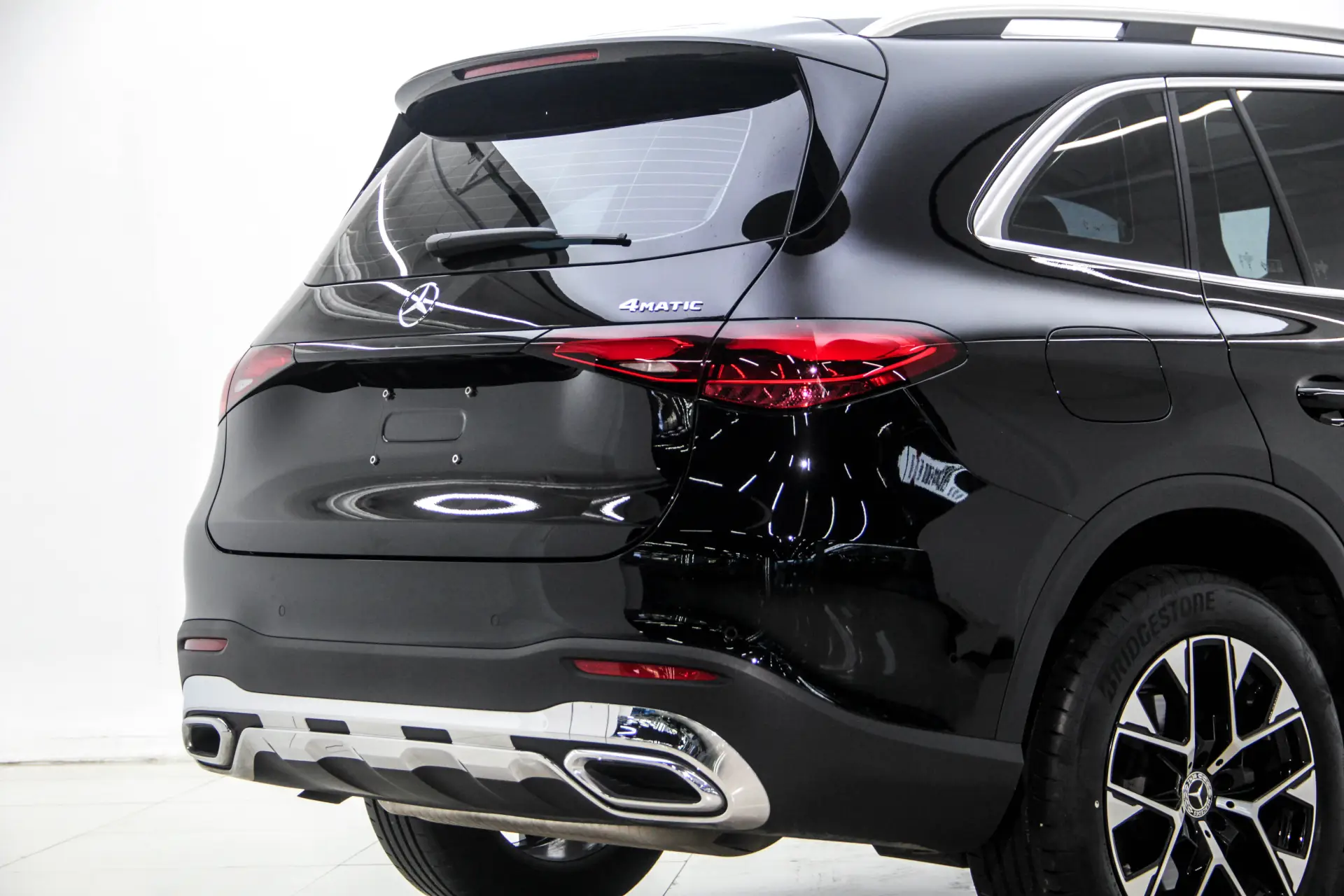 Mercedes-Benz GLC 260 L, 2026 6