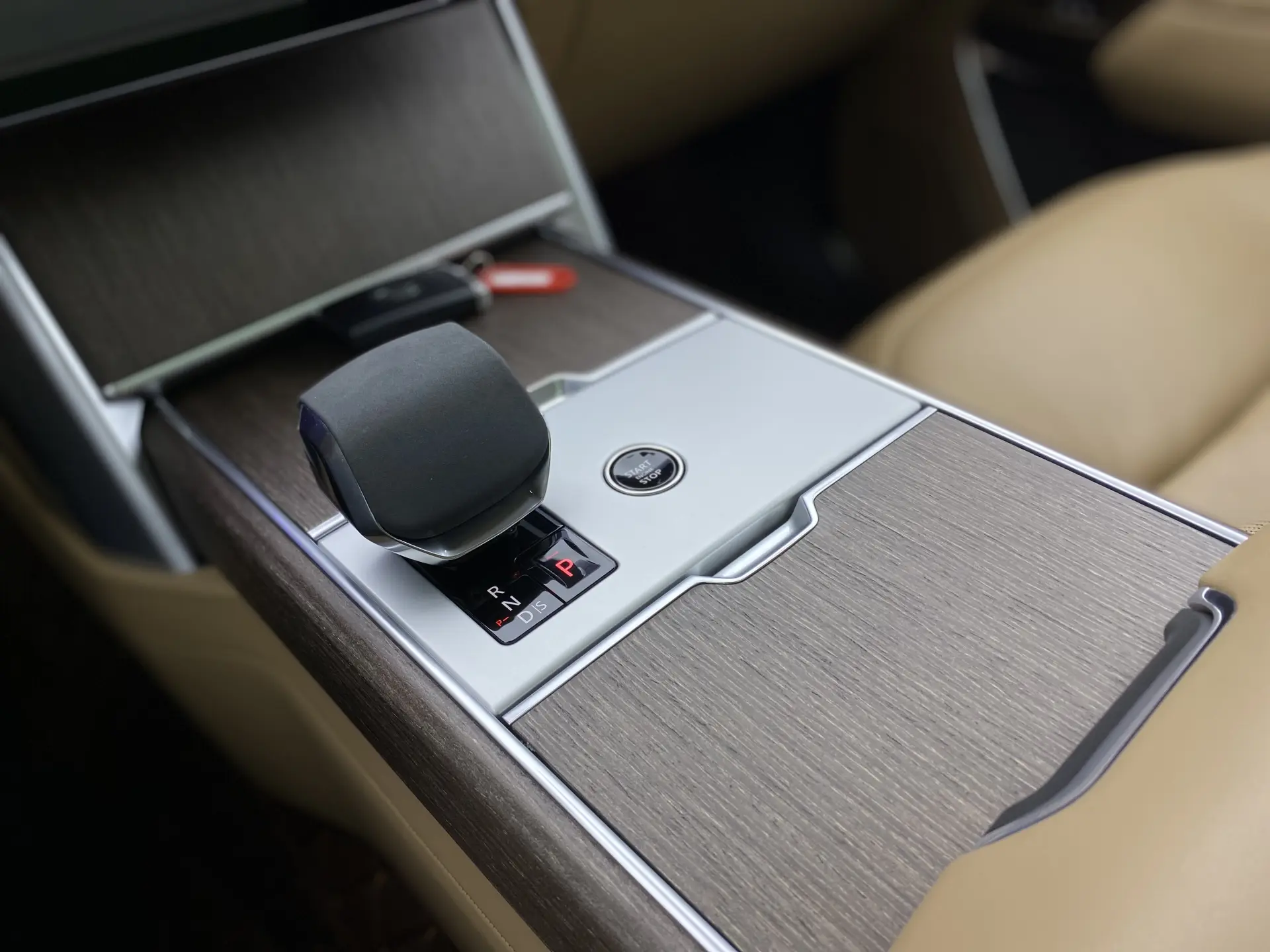 Land Rover Range Rover, 2024 20