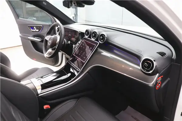 Mercedes-Benz GLC 260 L, 2023 15