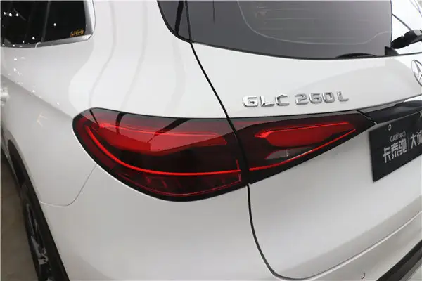 Mercedes-Benz GLC 260 L, 2023 21