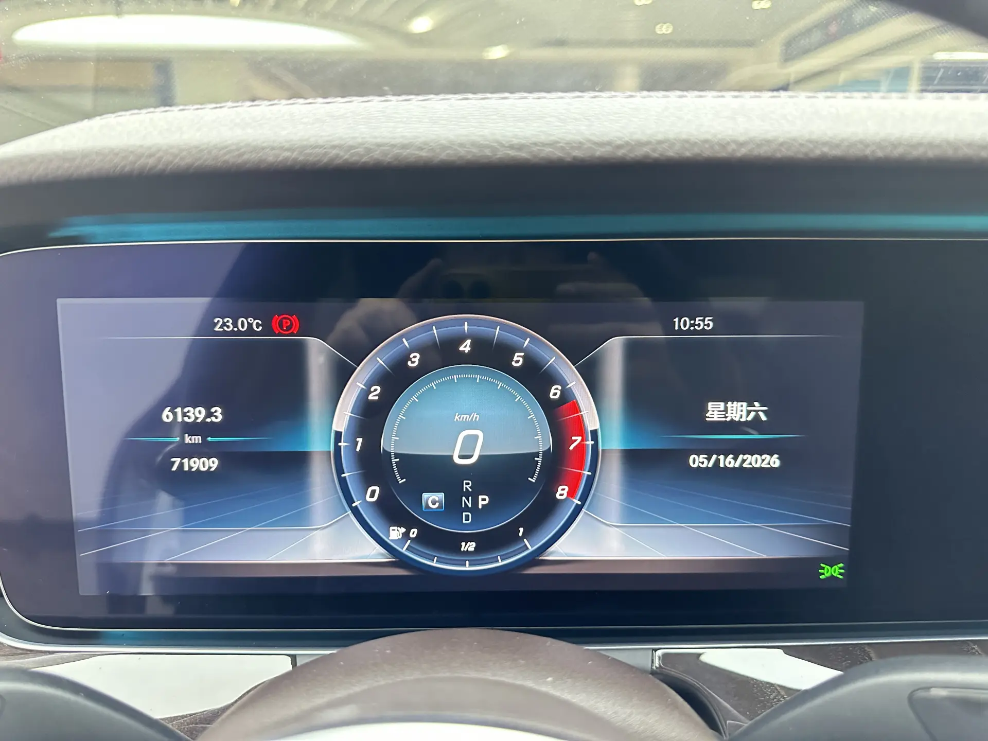 Mercedes-Benz CLS 300, 2020 24