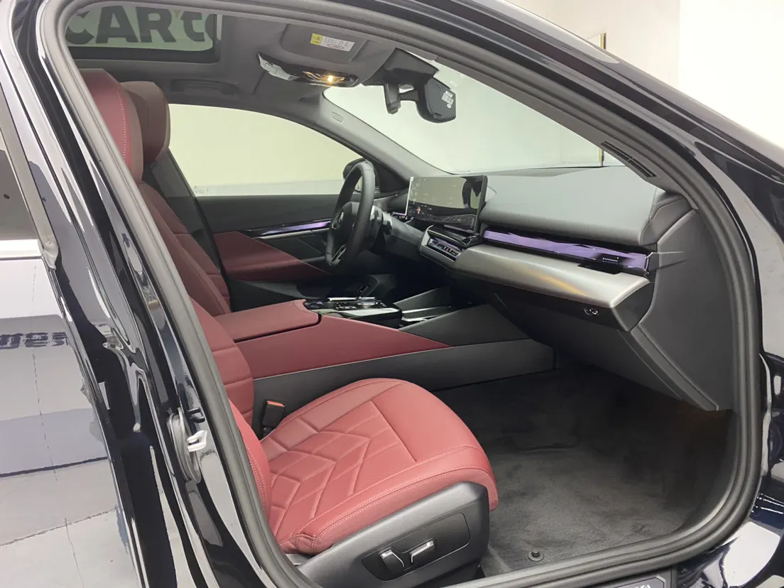 BMW 530Li, 2026 18