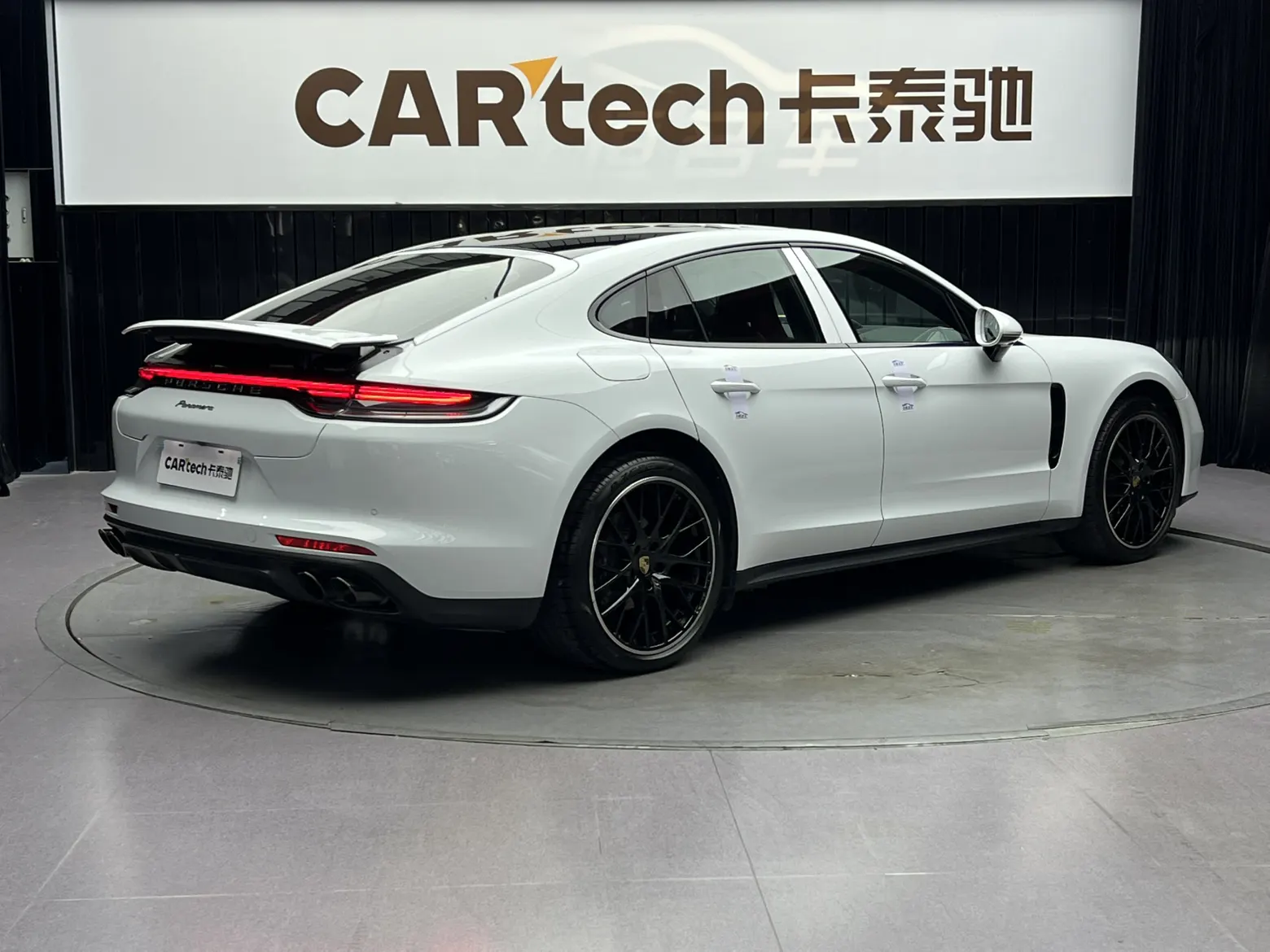 Porsche Panamera, 2021 все фото