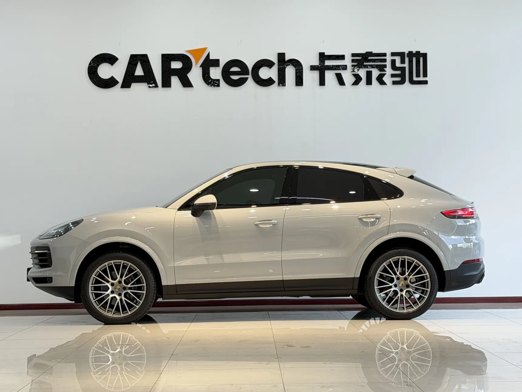 Porsche Cayenne, 2023 8
