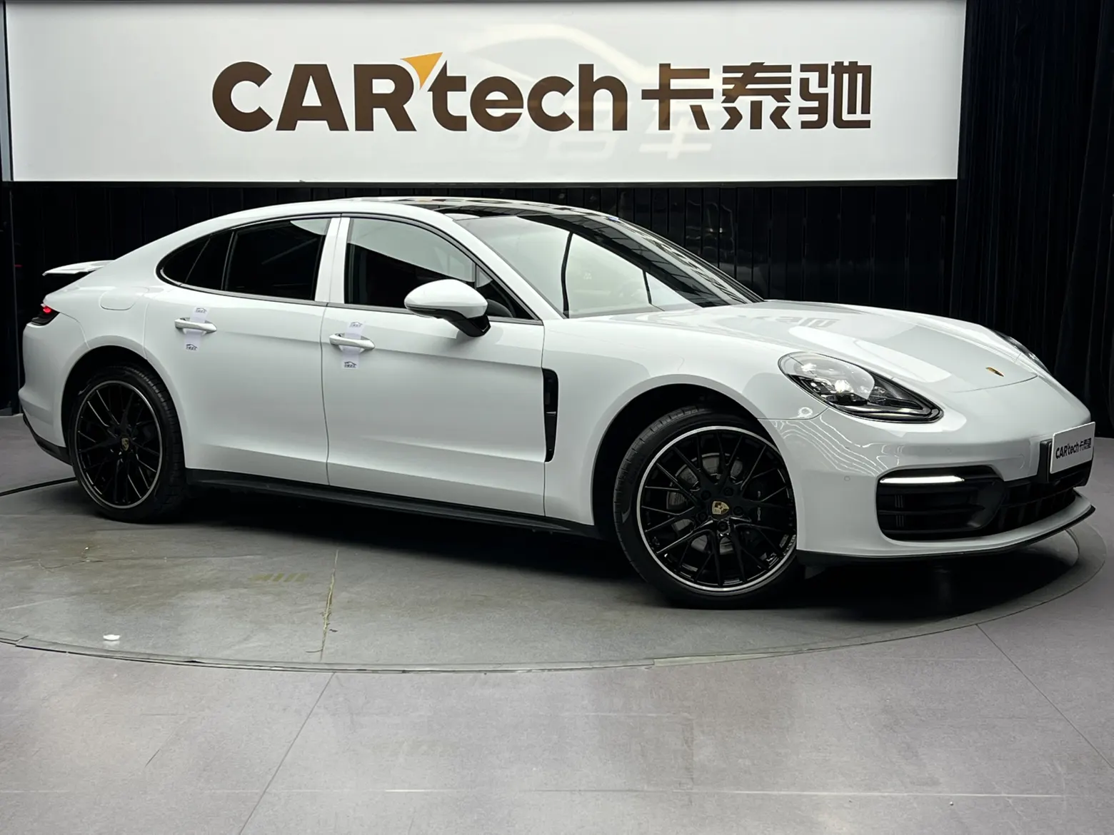 Porsche Panamera, 2021 2