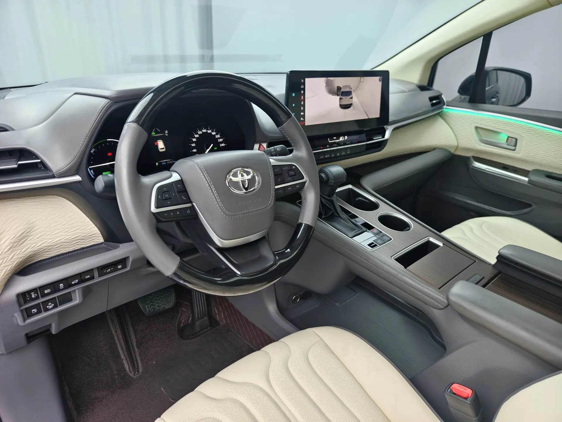 Toyota Sienna, 2023 26