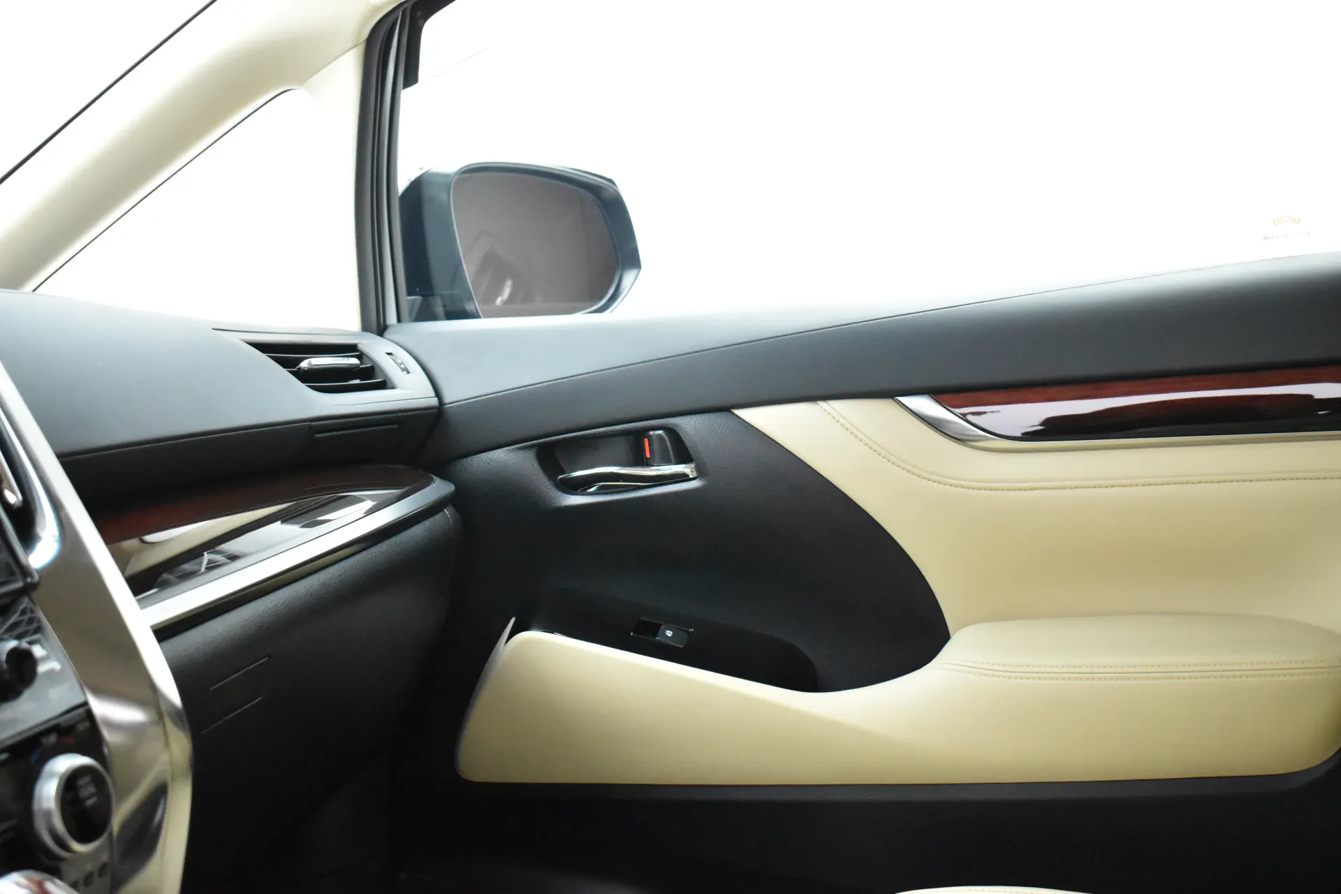 Toyota Alphard, 2016 18
