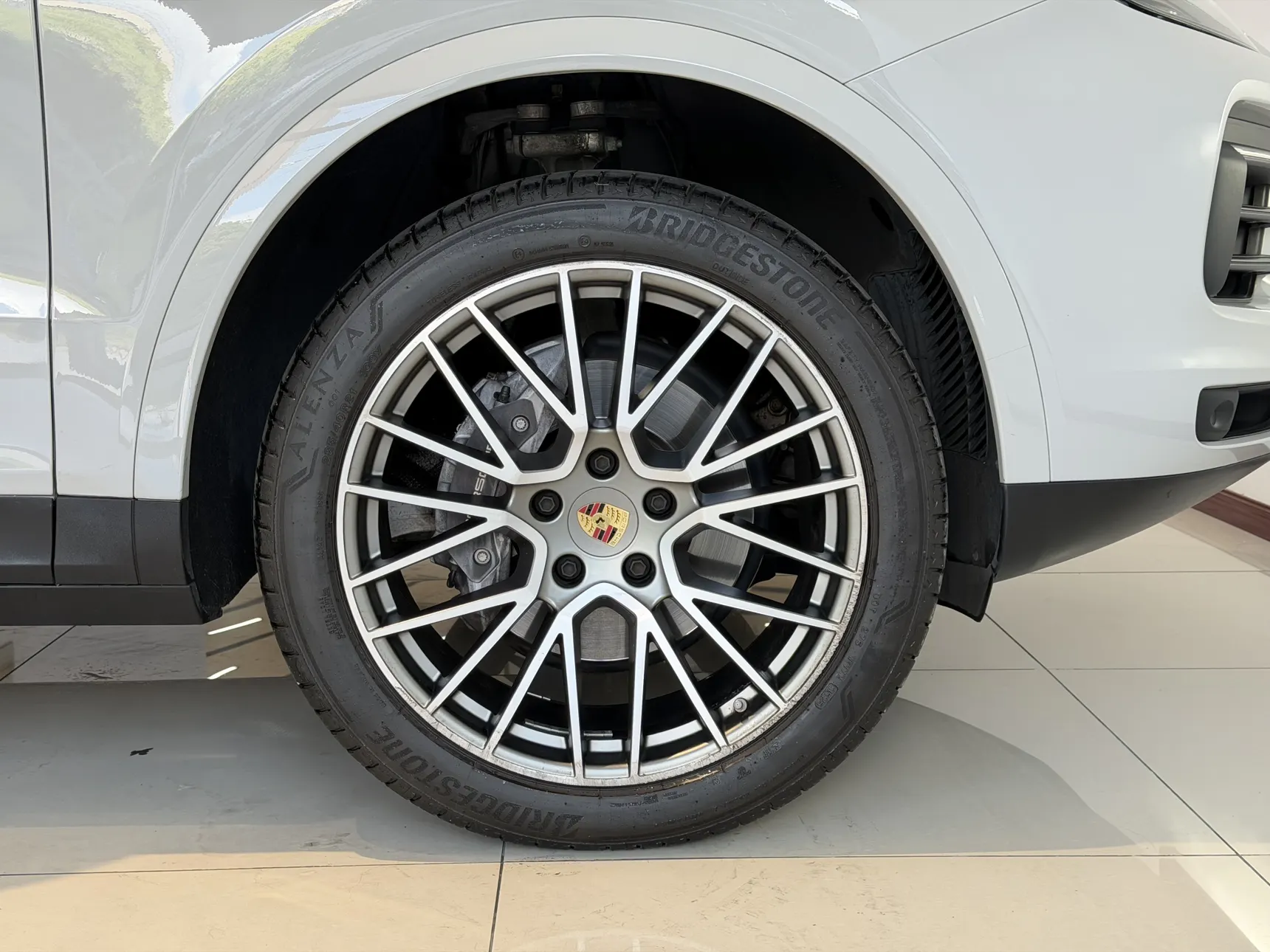 Porsche Cayenne, 2023 11
