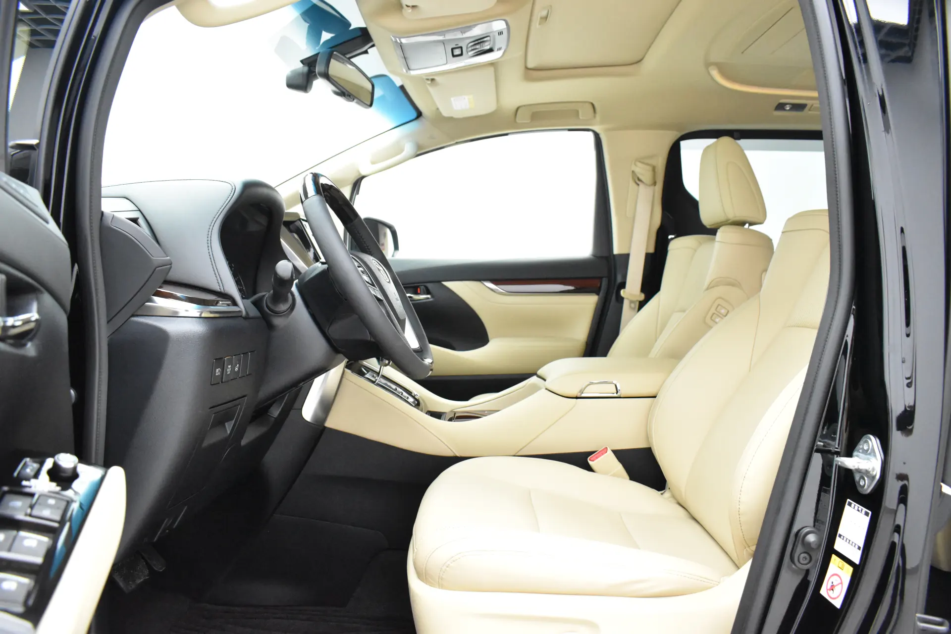 Toyota Alphard, 2016 19