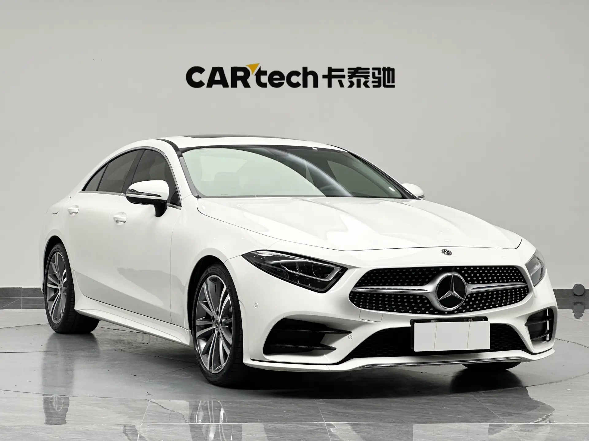 Mercedes-Benz CLS 300, 2020 3