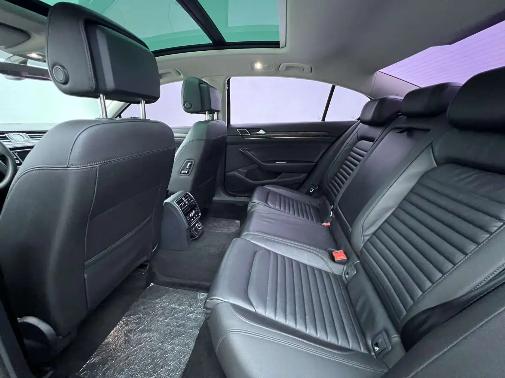 Volkswagen Magotan, 2019 12