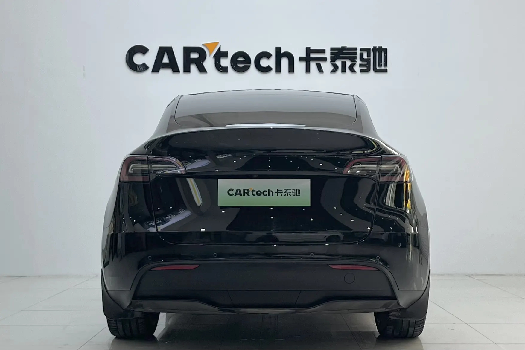Tesla Model Y, 2023 3