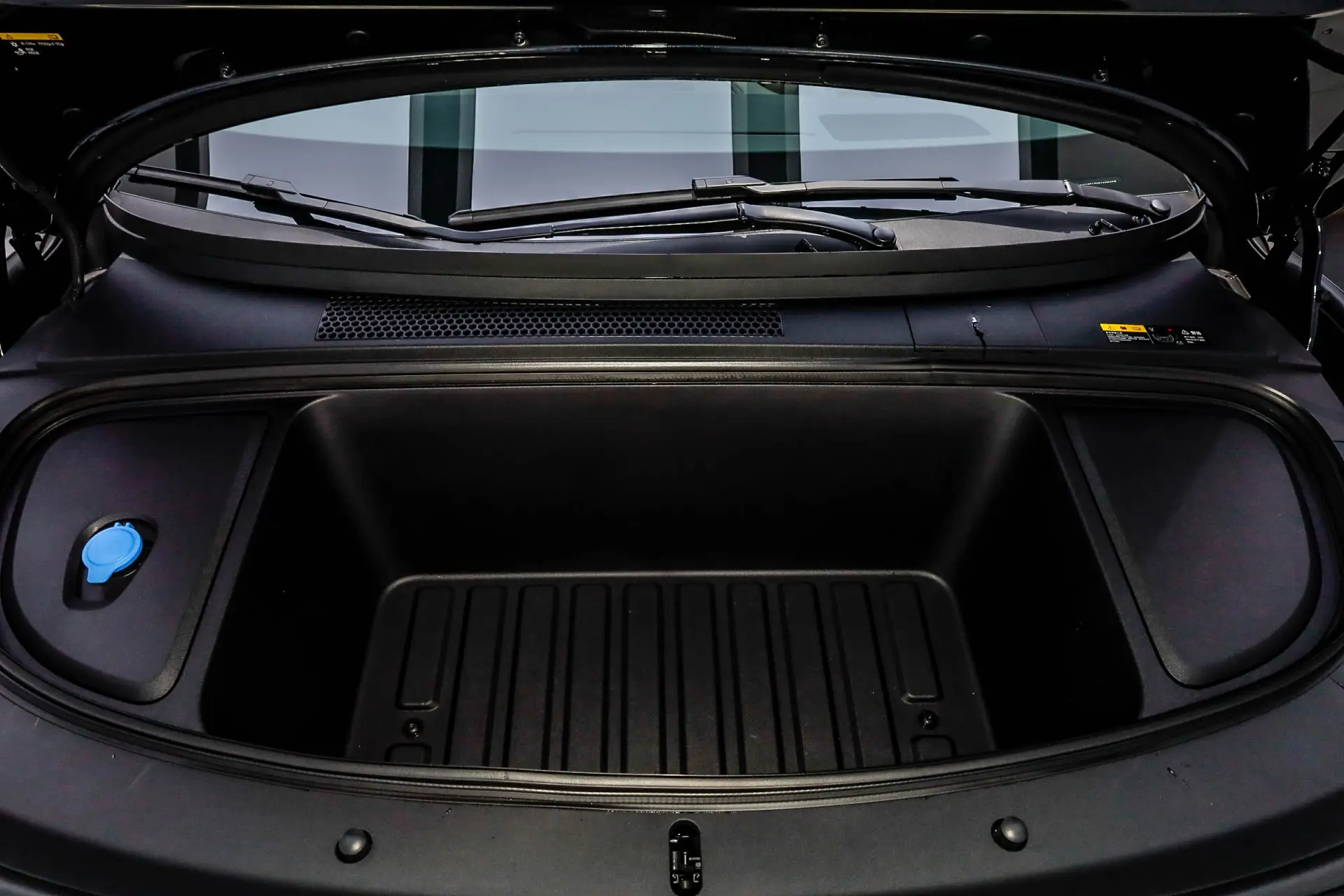Li Auto i6, 2025 12