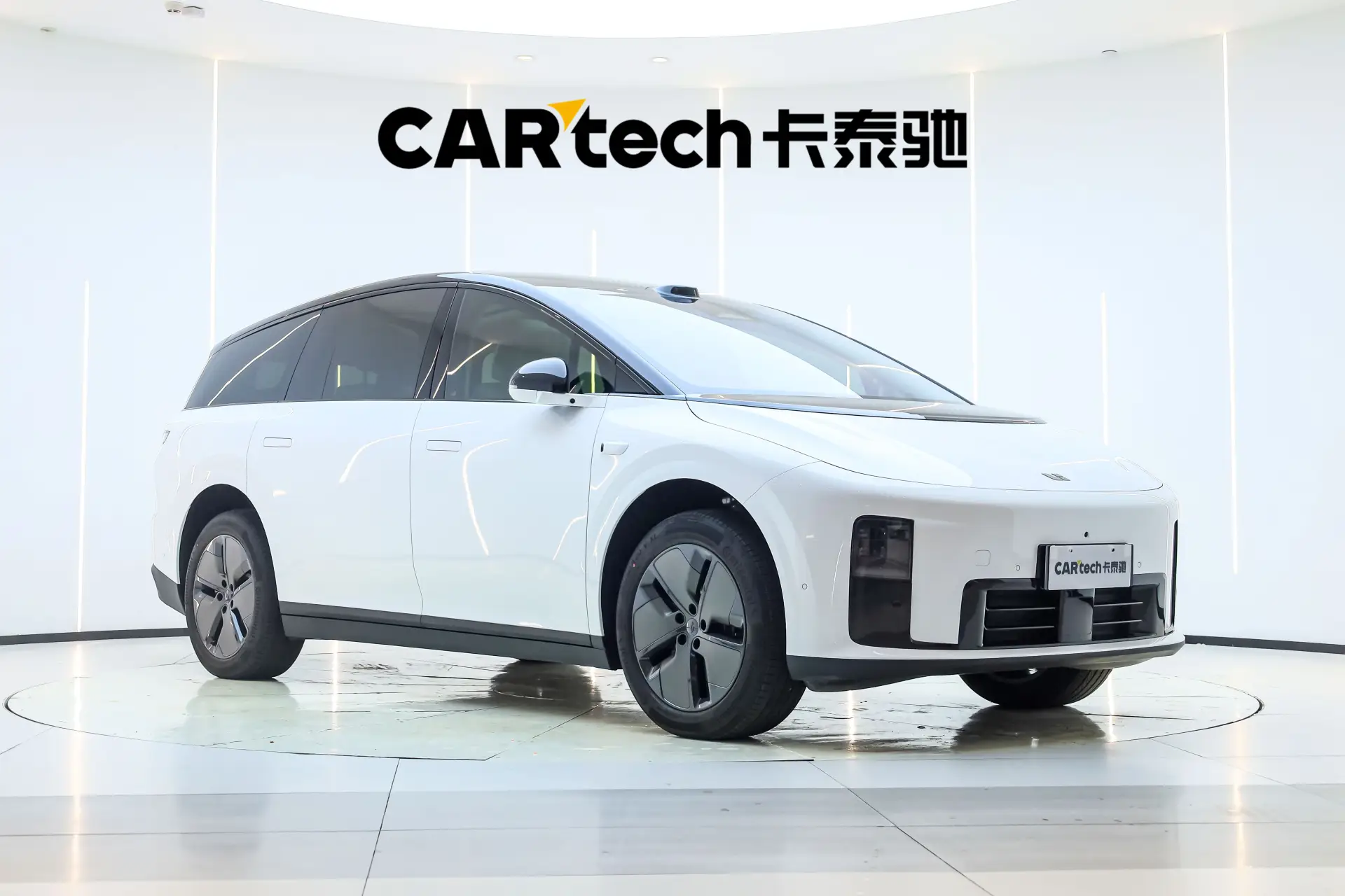 Li Auto i8, 2026 2