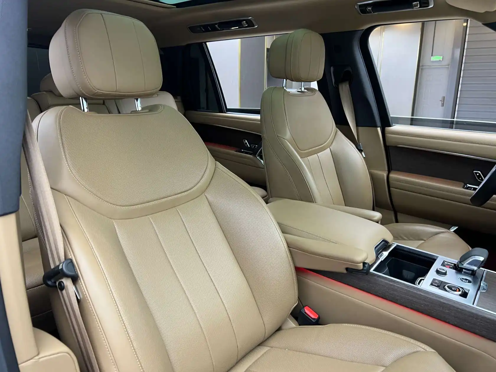 Land Rover Range Rover, 2023 22