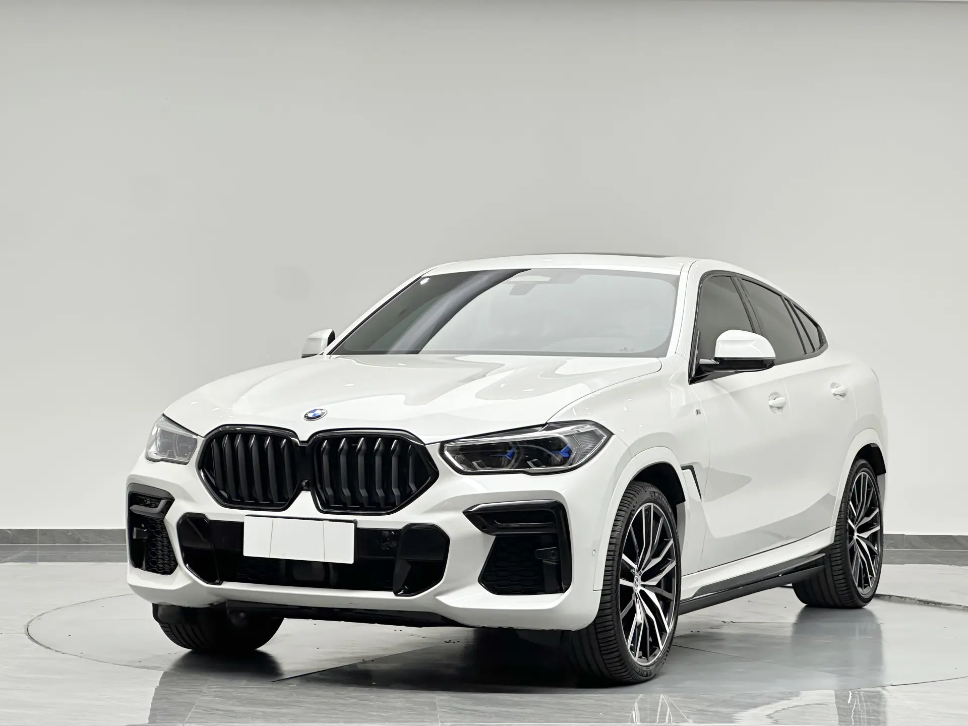 BMW X6, 2023 9