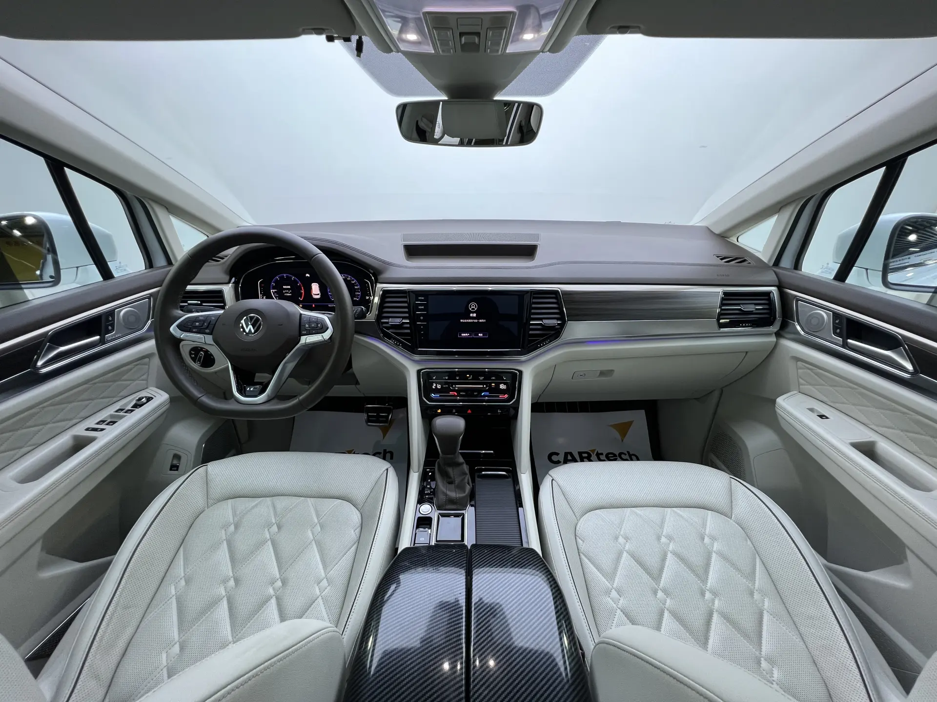 Volkswagen Viloran, 2020 все фото