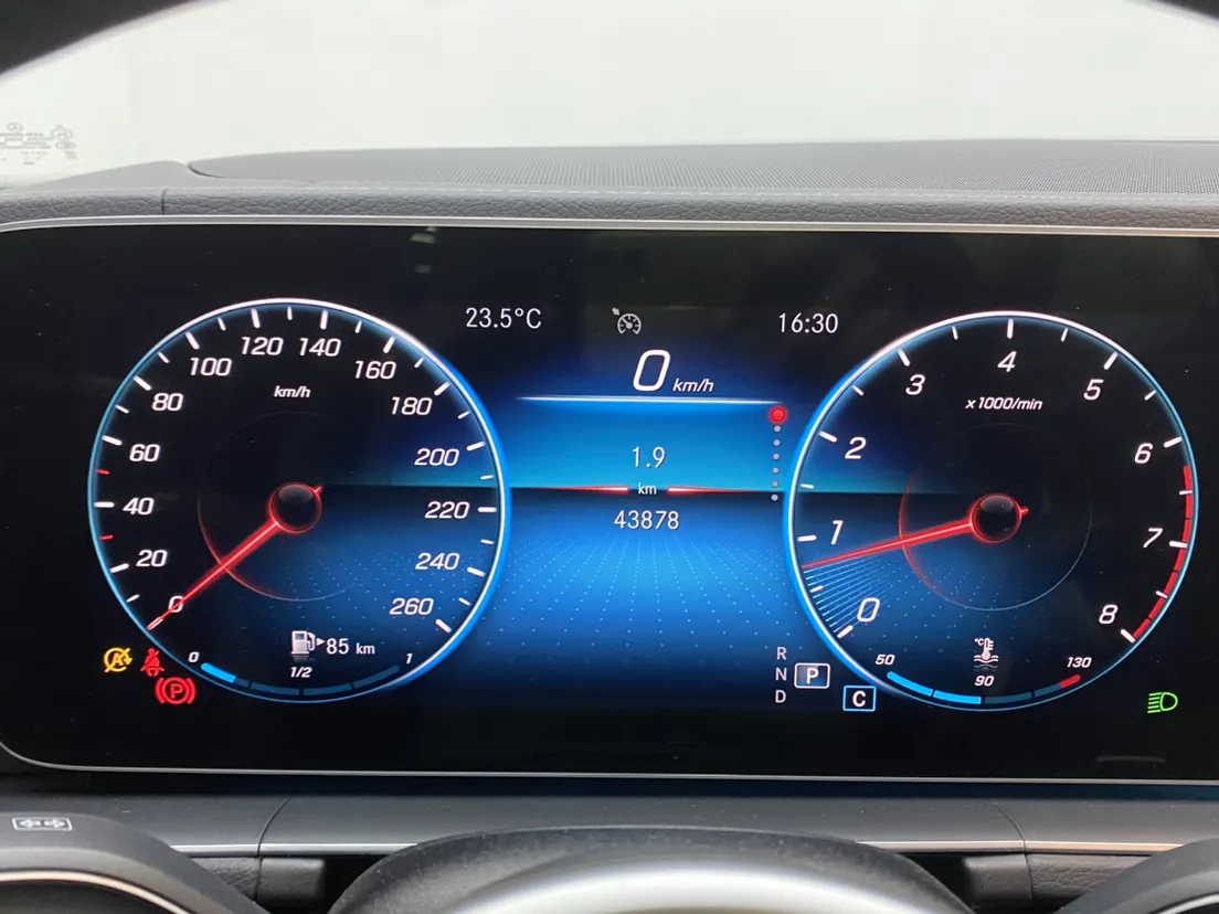 Mercedes-Benz GLE 350 4MATIC, 2021 15