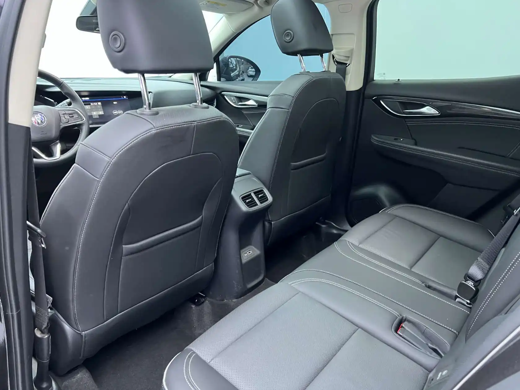 Buick Envision, 2024 13