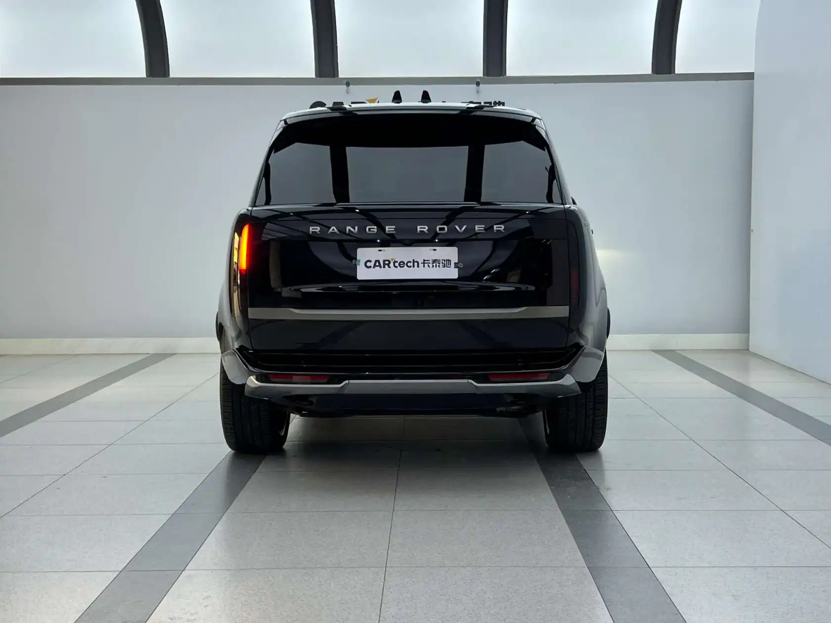 Land Rover Range Rover, 2024 3