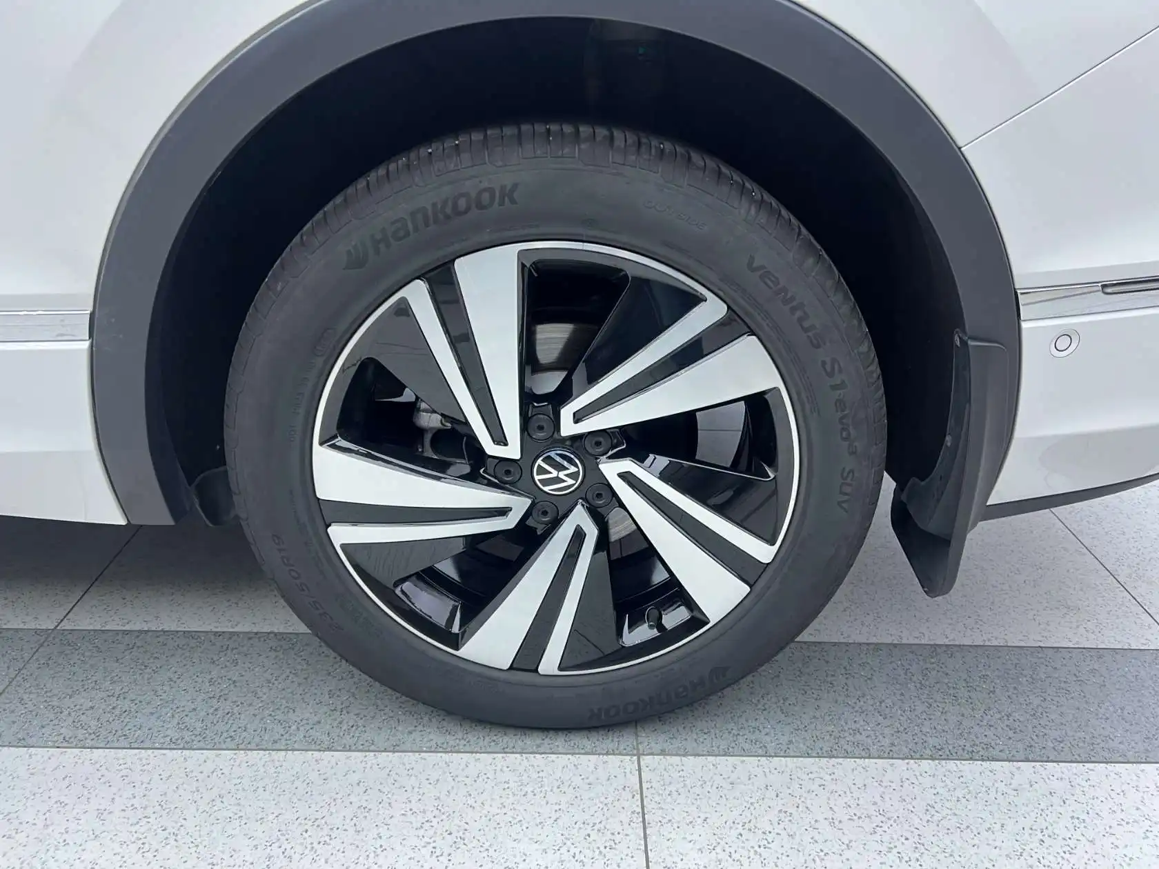 Volkswagen Tiguan, 2023 31