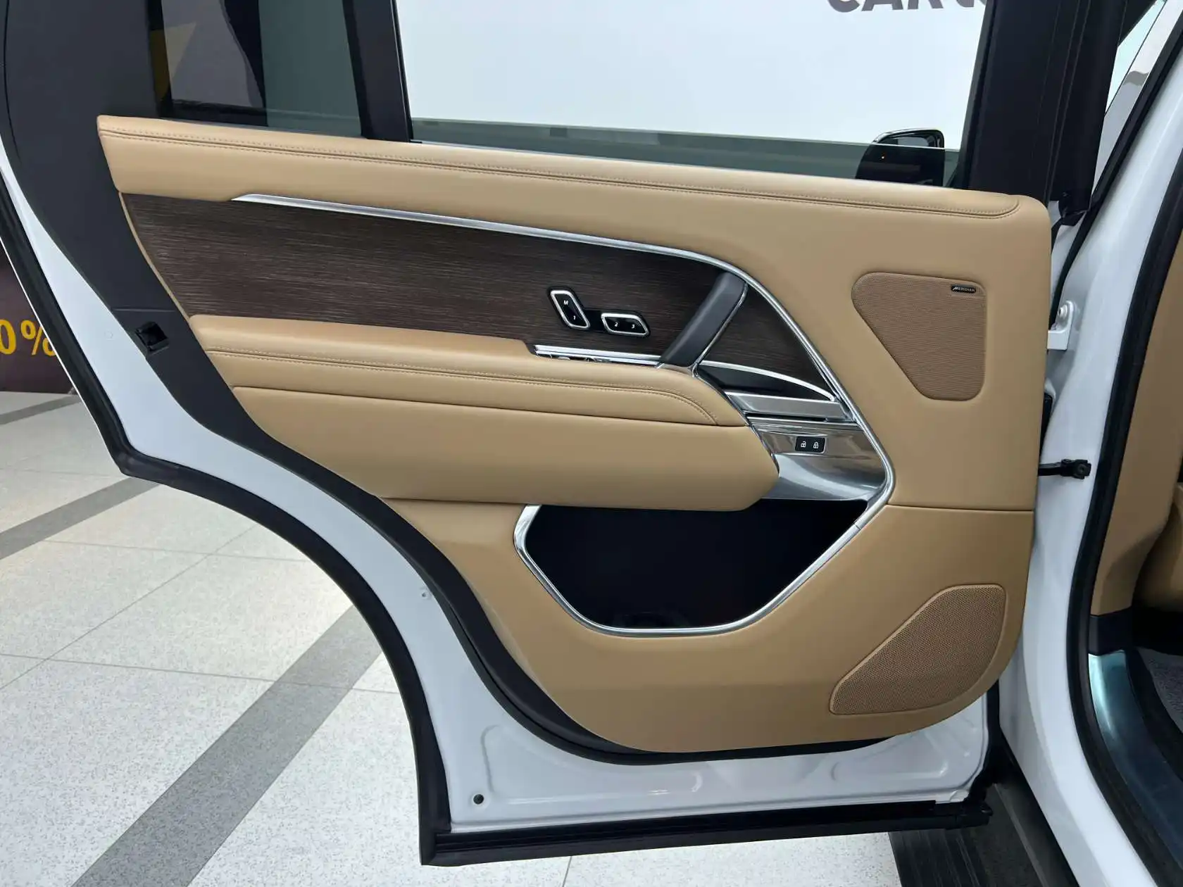 Land Rover Range Rover, 2023 17