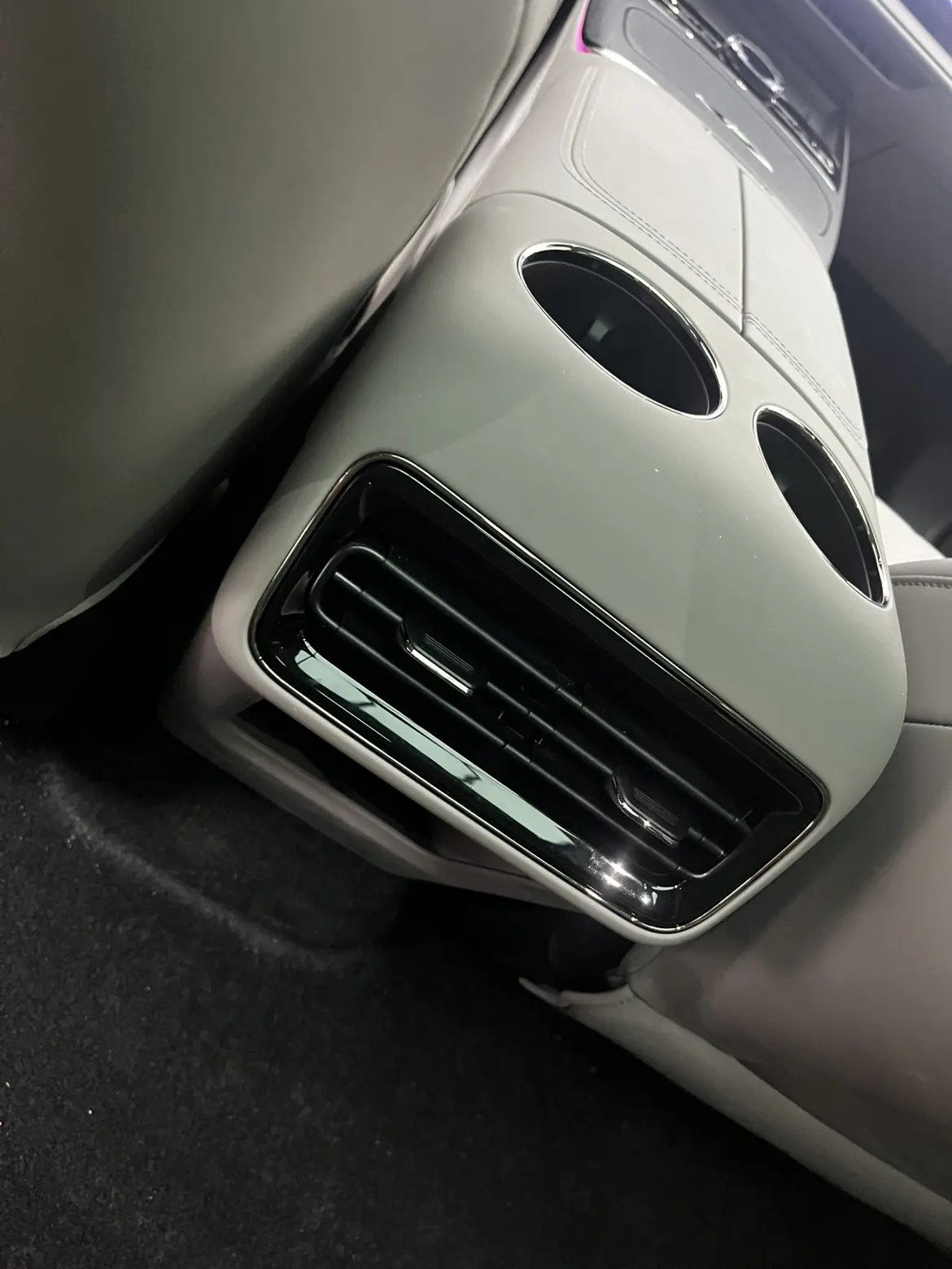 Geely Galaxy 8, 2025 16
