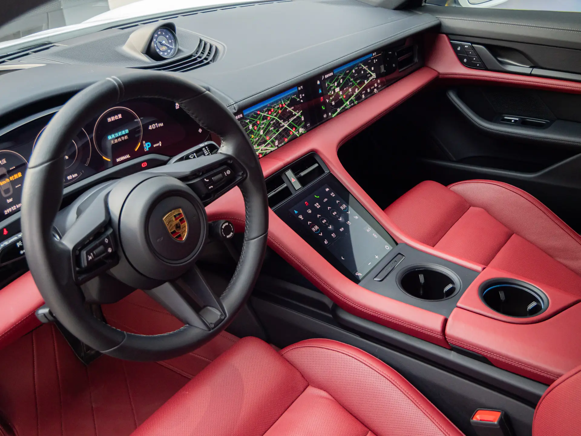 Porsche Taycan, 2023 24