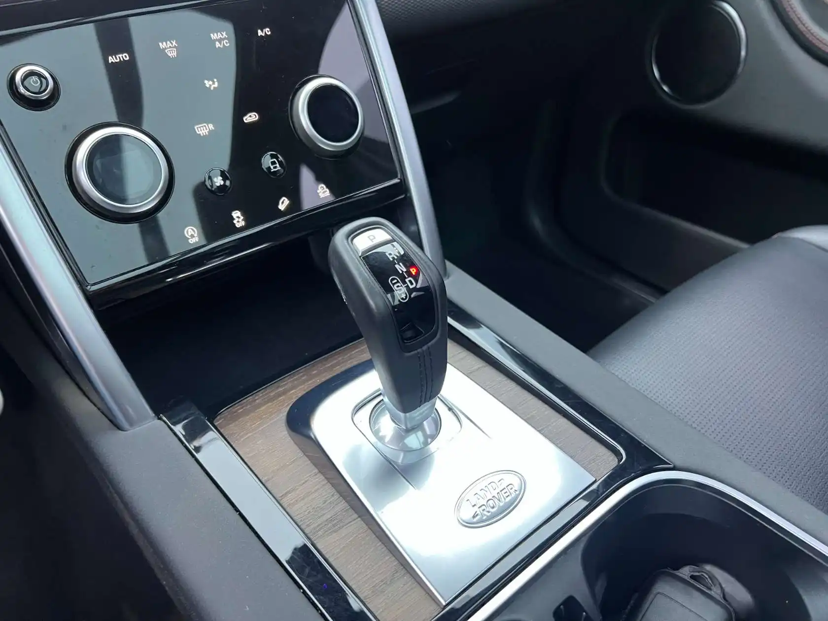 Land Rover Discovery Sport, 2021 9