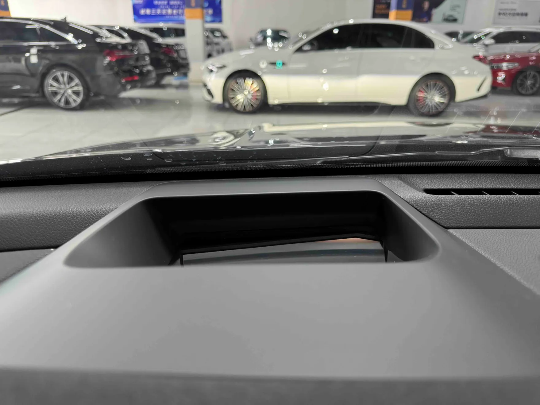Geely Preface, 2025 14