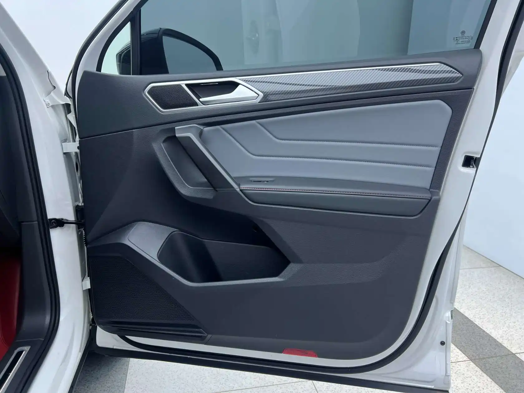 Volkswagen Tiguan, 2023 21