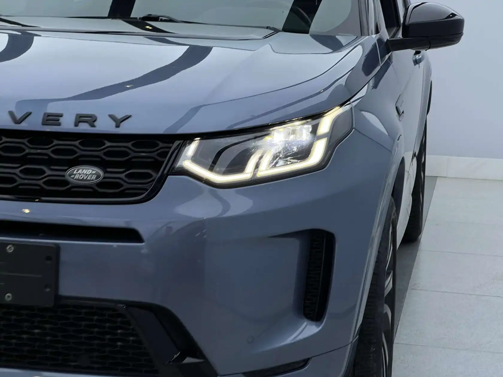 Land Rover Discovery Sport, 2021 все фото