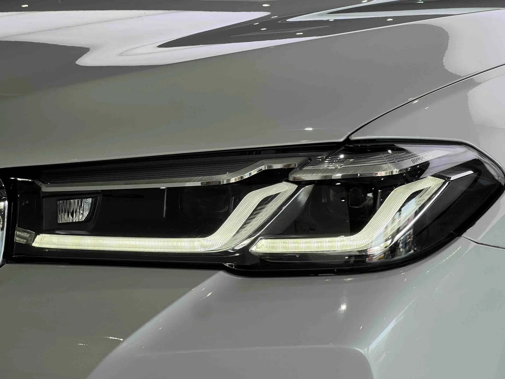 BMW 525Li, 2022 15