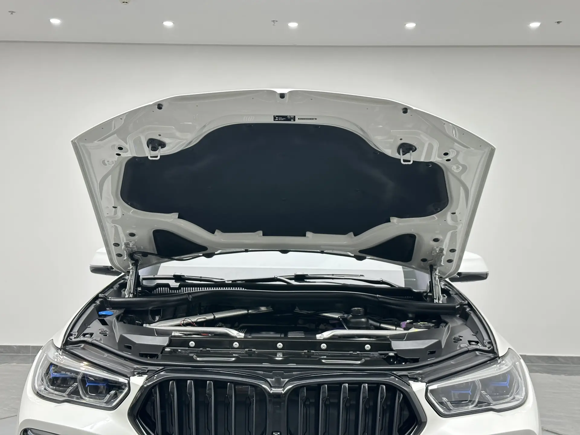 BMW X6, 2023 38