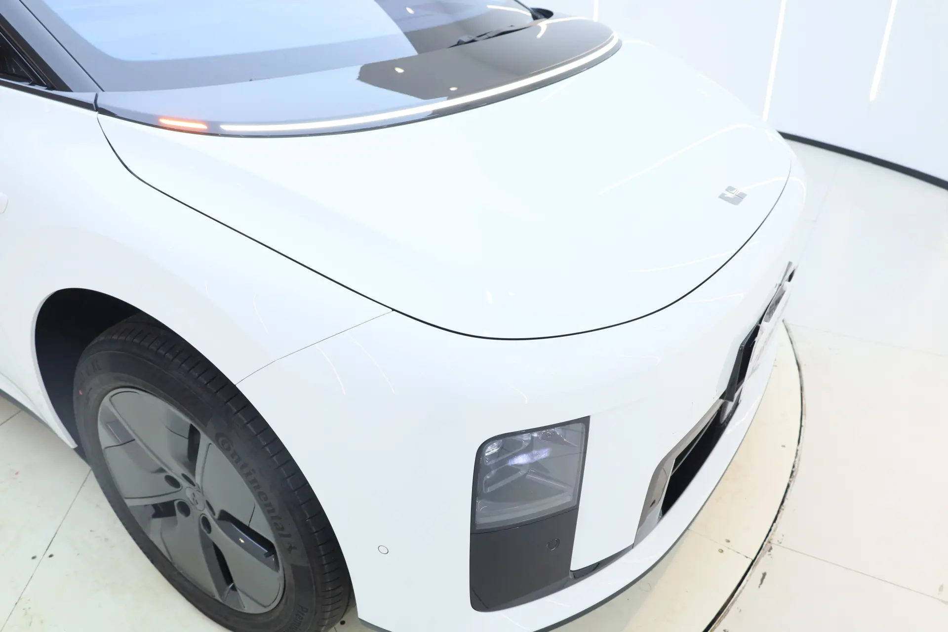 Li Auto i8, 2026 9
