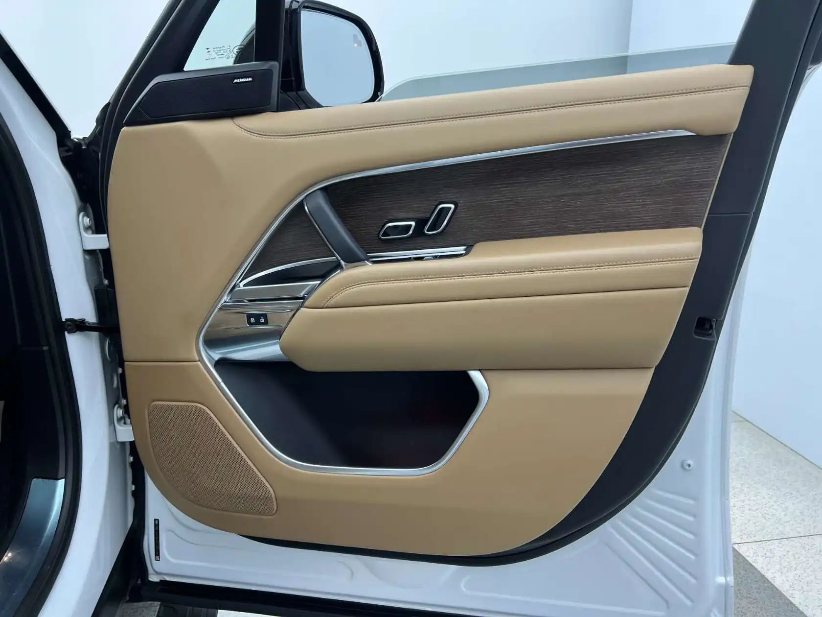 Land Rover Range Rover, 2023 23